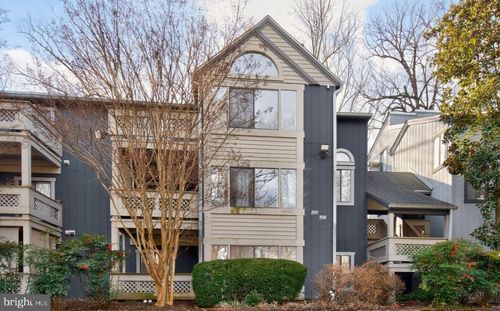 896-896 Windbrooke Dr, GAITHERSBURG, MD, 20879-3250 | Card Image