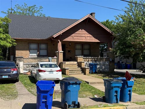 1319 College St, Bowling Green, KY, 42101-3422 | Card Image