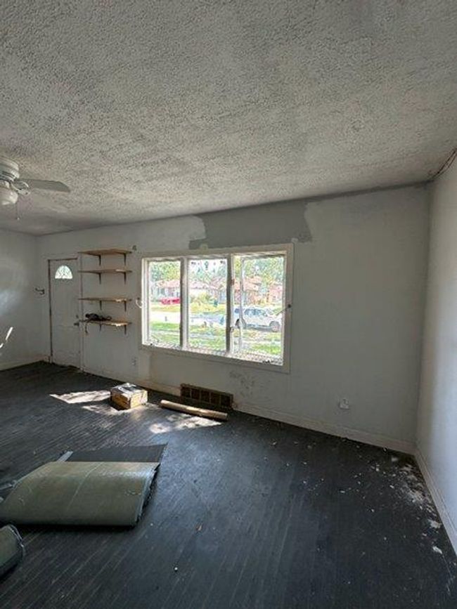 18018 Park Ave, House other with 4 bedrooms, 1 bathrooms and null parking in Lansing IL | Image 6