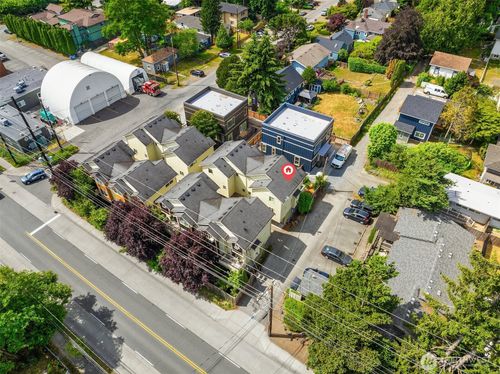 b-1406 N Northgate Way, Seattle, WA, 98133-8971 | Card Image