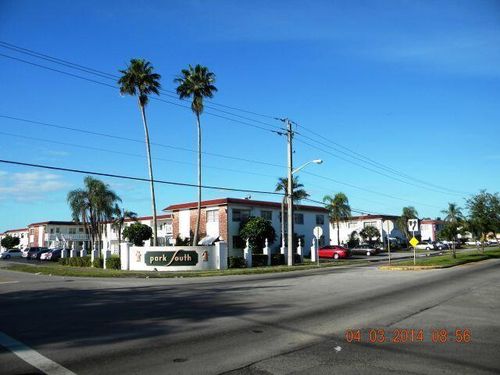201-1300 Nw 43rd Ter, Lauderhill, FL, 33313-5776 | Card Image