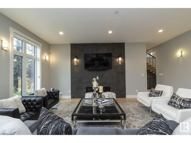 7549 May Common Nw, House other with 4 bedrooms, 4 bathrooms and null parking in Edmonton AB | Image 8