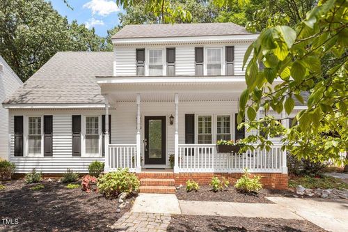 112 W Skyhawk Drive, Cary, NC, 27519 | Card Image