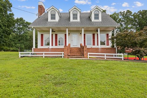 4045 Old Nashville Hwy, Mc Ewen, TN, 37101-5351 | Card Image