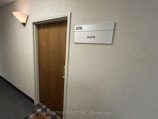 206 - 4550 Highway 7, Home with 0 bedrooms, 0 bathrooms and null parking in Vaughan ON | Image 5