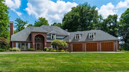 926 Southeast Ct, Zanesville, OH, 43701-1563 | Card Image