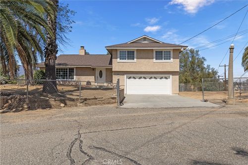 29541 Nichols St, Lake Elsinore, CA, 92530-4752 | Card Image