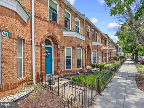 3714 Roosevelt Pl Ne, WASHINGTON, DC, 20019-1875 | Card Image