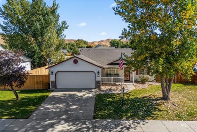 3013 Mimosa Ln, House other with 3 bedrooms, 2 bathrooms and 2 parking in Emmett ID | Image 2