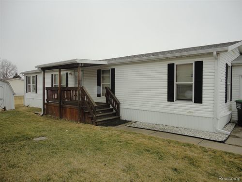 271 Bluestem Dr, Erie, MI, 48133 | Card Image