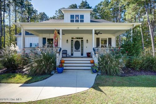 18 Wild Swan Ln, Minnesott Beach, NC, 28510-8507 | Card Image