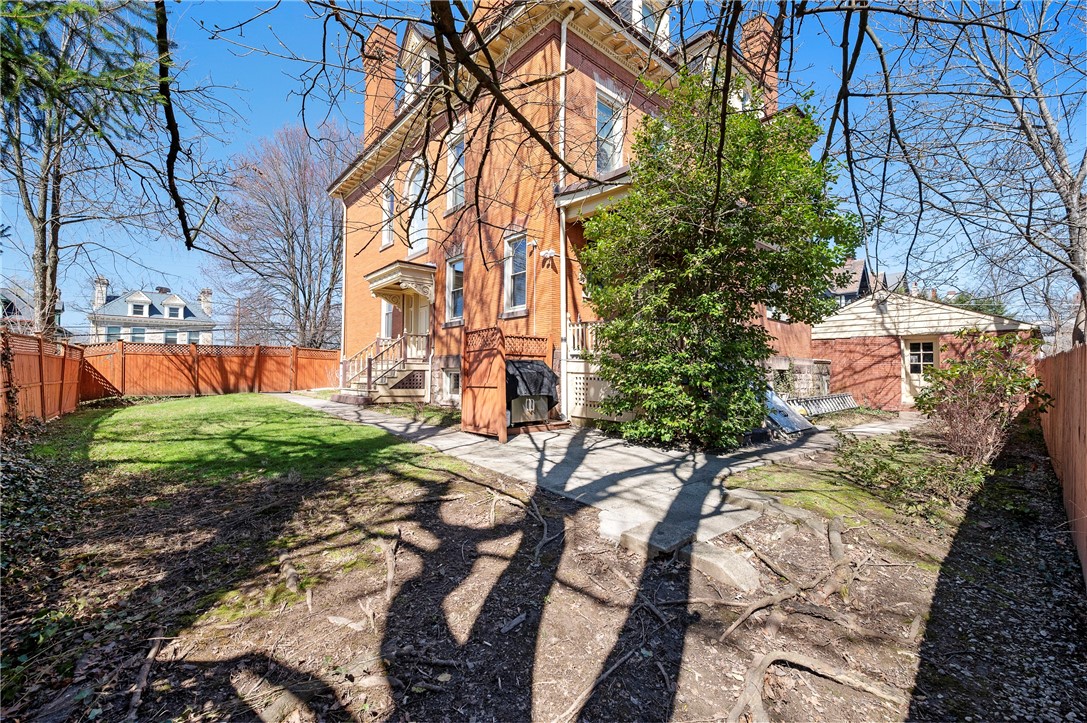 Residential in Highland Park 3