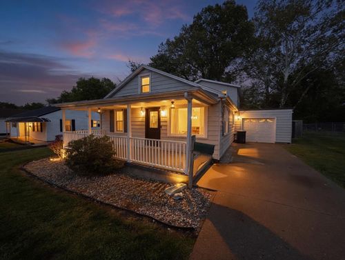 32 Carroll Ave, Jackson, OH, 45640-1105 | Card Image