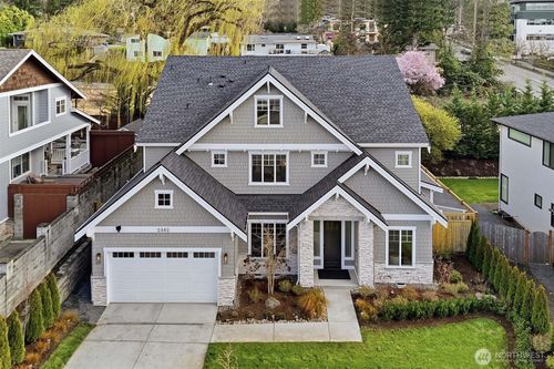 2582 136th Ln Se, Bellevue, WA, 98005-4379 | Card Image