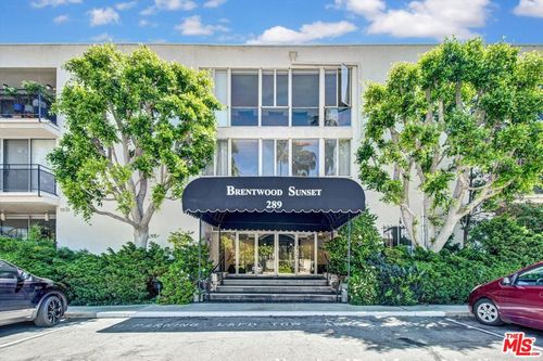 a102-289 S Barrington Ave, Los Angeles, CA, 90049 | Card Image