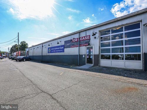 4902 43rd Ave, HYATTSVILLE, MD, 20781-2019 | Card Image