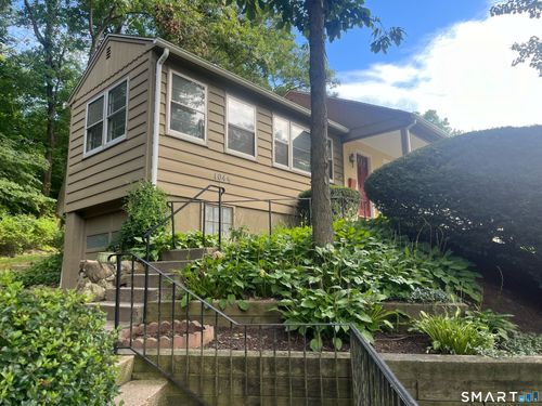 104h-104 1/2 Ledgebrook Dr, Norwalk, CT, 06854-1070 | Card Image