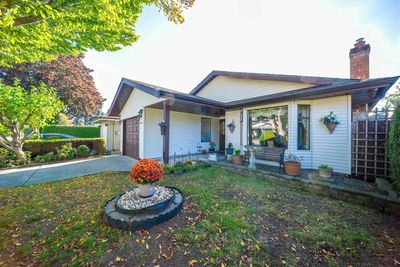 10660 Canso Cres, House other with 3 bedrooms, 1 bathrooms and 1 parking in Richmond BC | Image 2