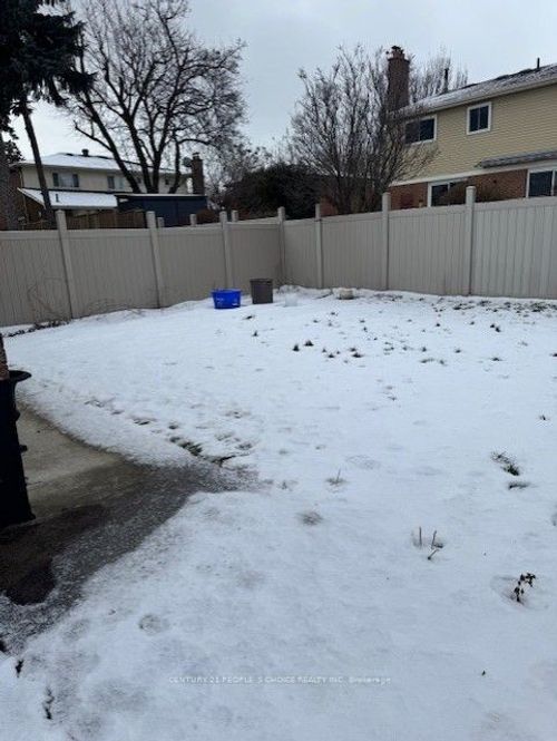 73 Mallard Cres, Brampton, ON, L6S2T7 | Card Image