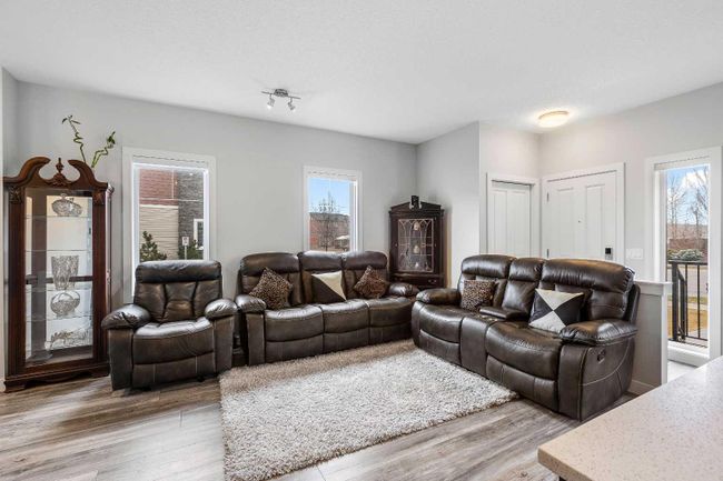 1171 Channelside Drive Sw, Home with 3 bedrooms, 3 bathrooms and 2 parking in Airdrie AB | Image 7