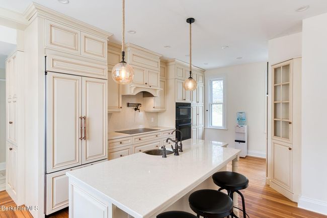 21 Stockbridge Rd, House other with 6 bedrooms, 4 bathrooms and null parking in West Stockbridge MA | Image 12