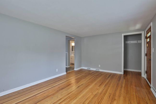 006-Living-Room-3 | Image 6