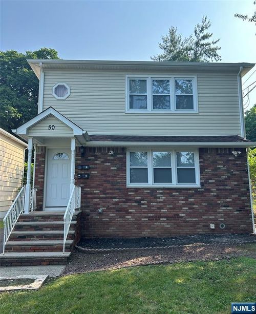 50 Crescent Ter, Belleville, NJ, 07109-2064 | Card Image