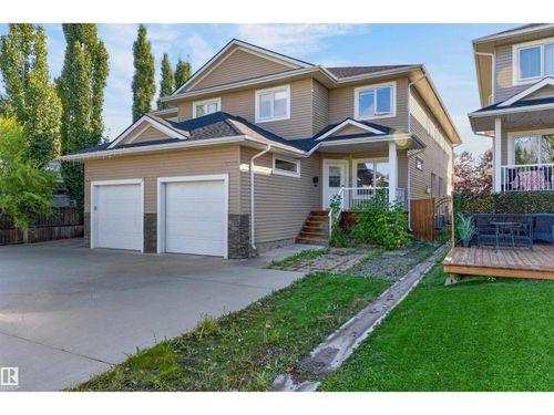 4424 48a St, Leduc, AB, T9E5Y7 | Card Image