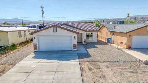 1783 Clearwater Dr, Bullhead City, AZ, 86442-4802 | Card Image