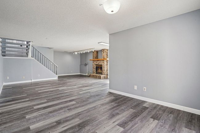 13-web-or-mls-Niagara Ln-2204-013.jpg | Image 26