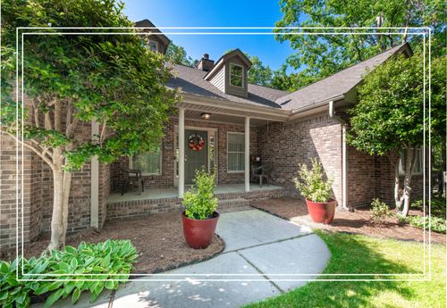 32 Bungalow Ct, Aiken, SC, 29803-9714 | Card Image