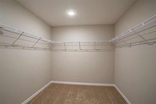 36933 Sagemoor Dr, House other with 5 bedrooms, 3 bathrooms and null parking in Zephyrhills FL | Image 24