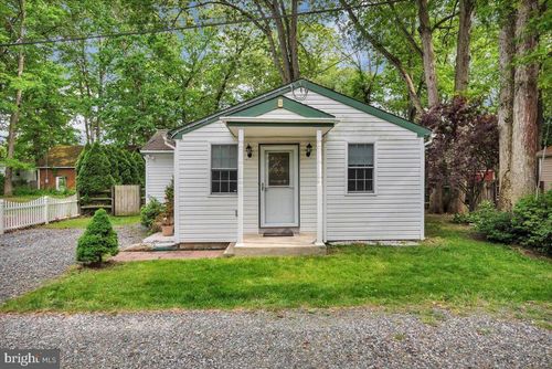 101 Crestmont Ter, Mount Laurel, NJ, 08054-9711 | Card Image