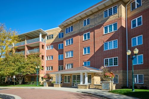 unit-510-740 Creekside Dr, Mount Prospect, IL, 60056-6393 | Card Image