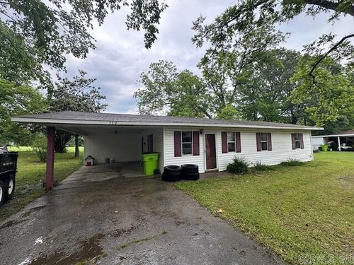 112 E Palm St, Lonoke, AR, 72086-3557 | Card Image