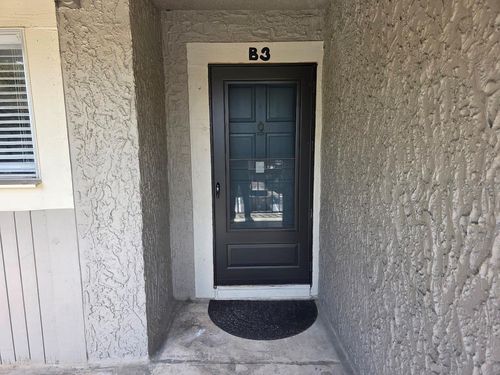 apt-b3-6336 Newtown Cir, Tampa, FL, 33615-3697 | Card Image
