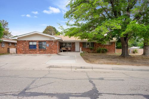 2957 Wisconsin St Ne, Albuquerque, NM, 87110-2457 | Card Image