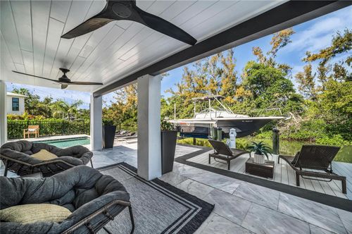 7149 Longboat Dr N, LONGBOAT KEY, FL, 34228-1047 | Card Image