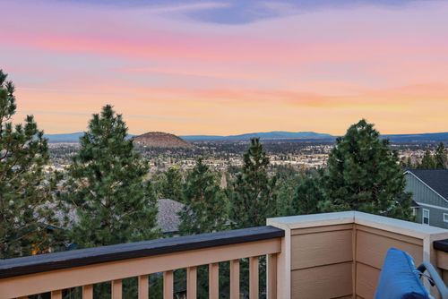 2393 Nw Wyeth Pl, Bend, OR, 97703-5640 | Card Image