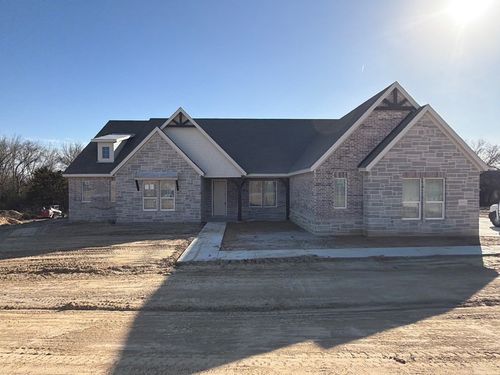 907 Perrin Ln, Van Alstyne, TX, 75495-3152 | Card Image