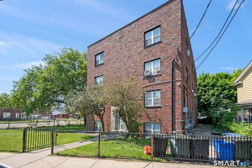 305 Parrott Ave, Bridgeport, CT, 06606-5049 | Card Image