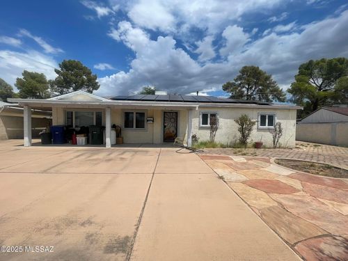 4637 E 10th St, Tucson, AZ, 85711-3503 | Card Image