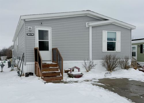 1304 Powder Horn Ct, Mount Pleasant, MI, 48858-4565 | Card Image