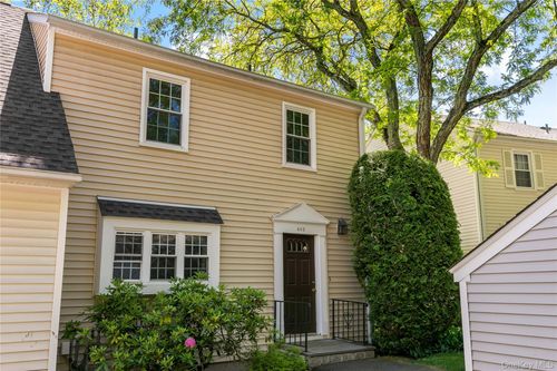402 Carrollwood Dr, Tarrytown, NY, 10591-5213 | Card Image