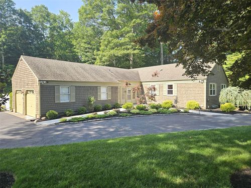 45 Woodchuck Hollow Ln, Wading River, NY, 11792-1750 | Card Image