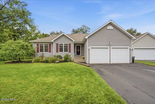 2411 Golf Ave, Schenectady, NY, 12309-3612 | Card Image