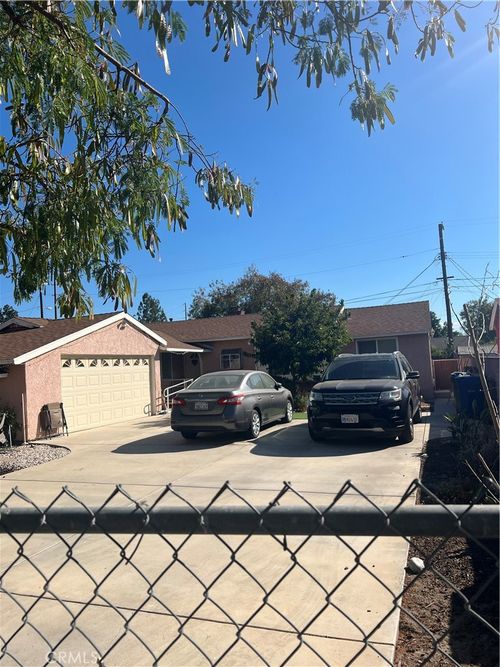 8655 Rincon Ave, Sun Valley, CA, 91352 | Card Image