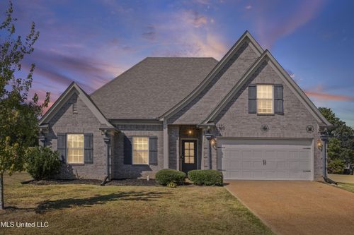 2306 Christian Ln, Southaven, MS, 38671-4451 | Card Image