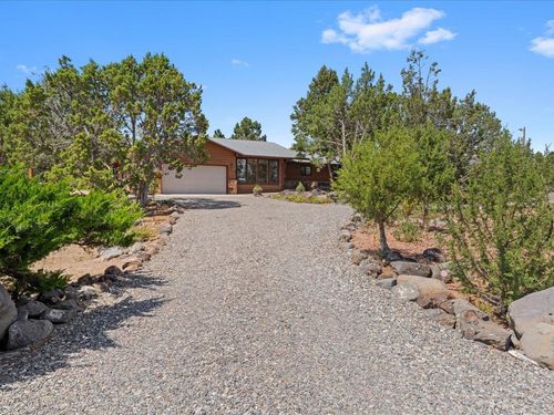 552 Ne Ginters Grove Lane, Cedaredge, CO, 81413 | Card Image