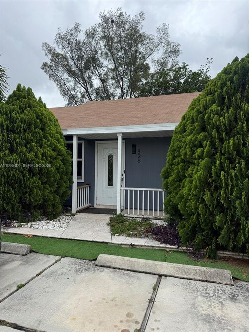 328 47th St, Deerfield Beach, FL, 33064-2568 | Card Image